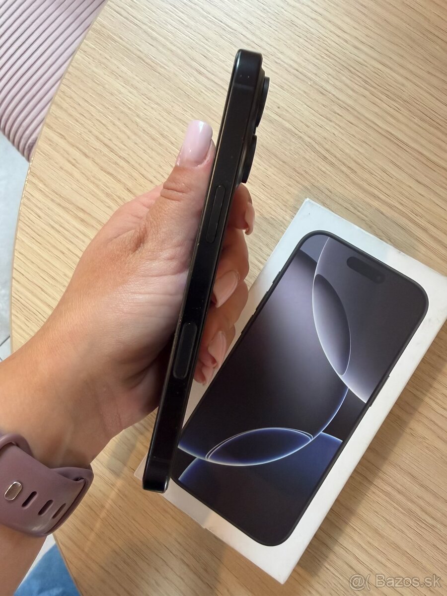 iPhone 16 Pro 128GB Titanim Black - 6