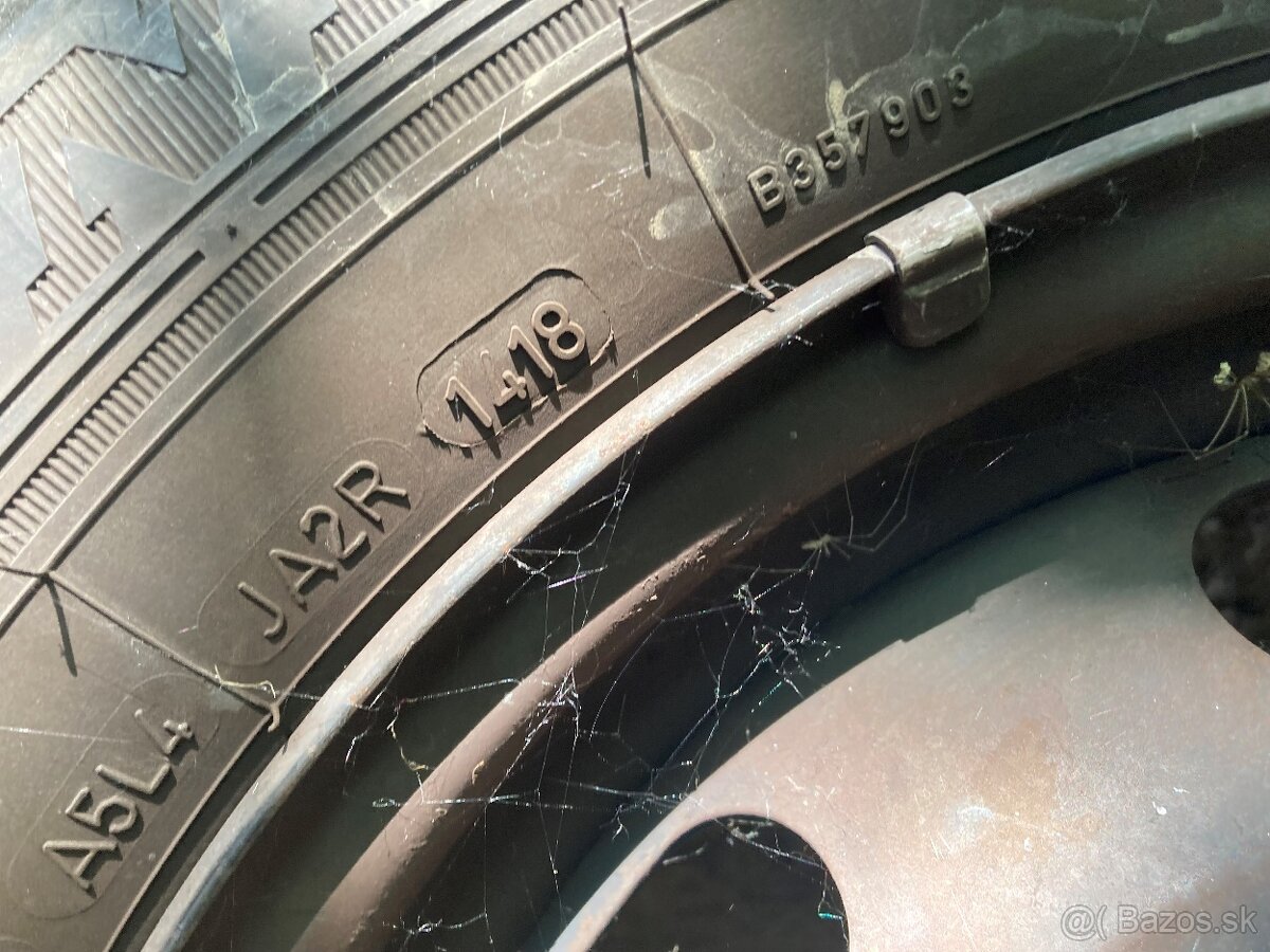 Letné pneu Dunlop 195/65 R15 na diskoch Peugeot 307 - 6