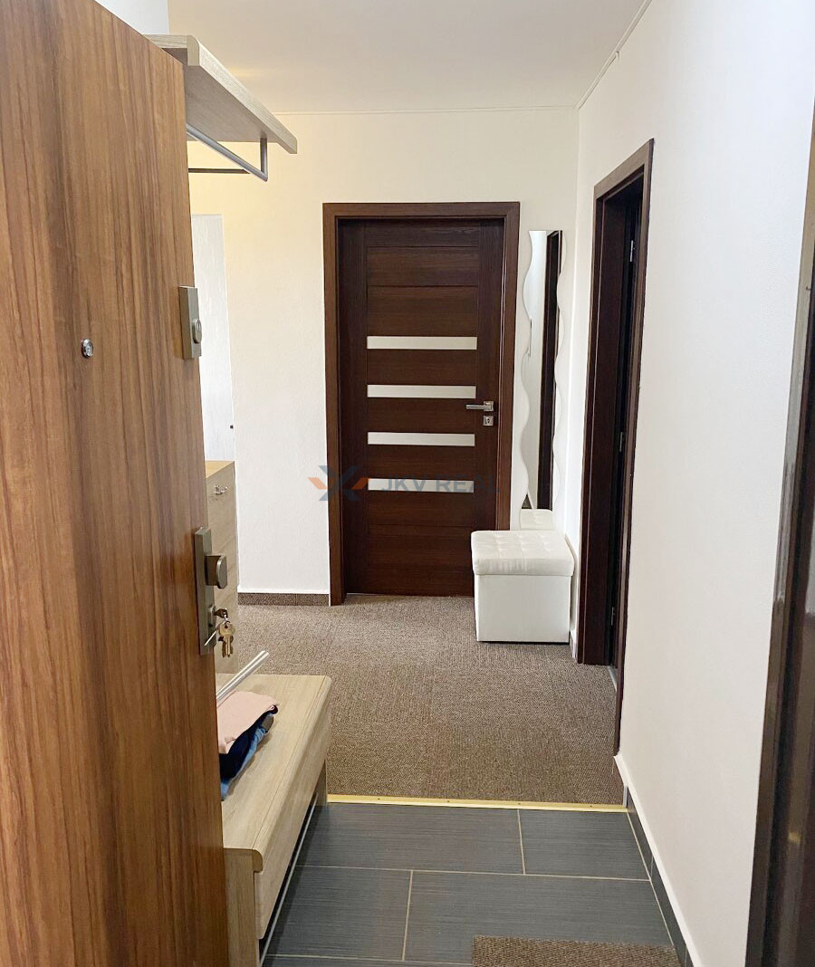 Prenájom: 3-izbový Byt s Luxusnou Kúpeľňou na Okružnej - 6