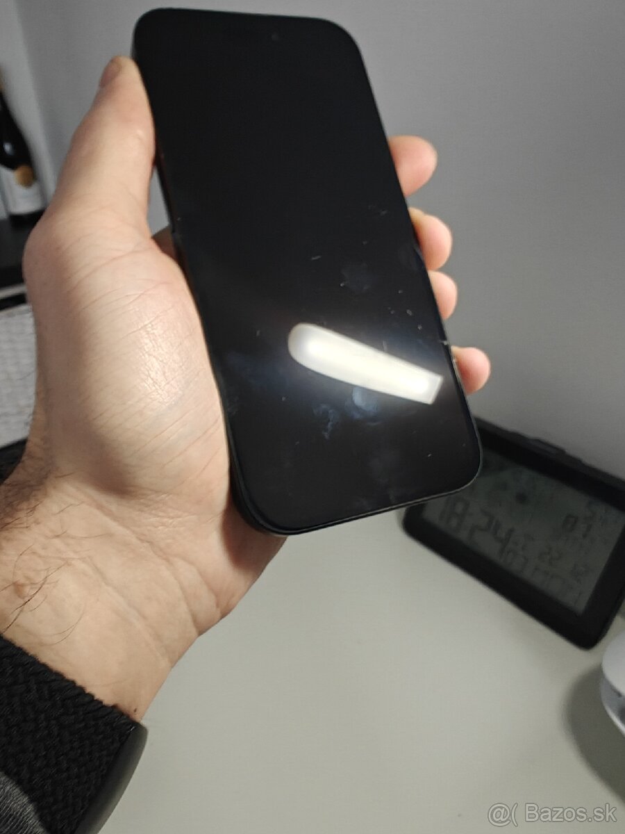 Apple iPhone 15 128GB (87% batéria) - 6