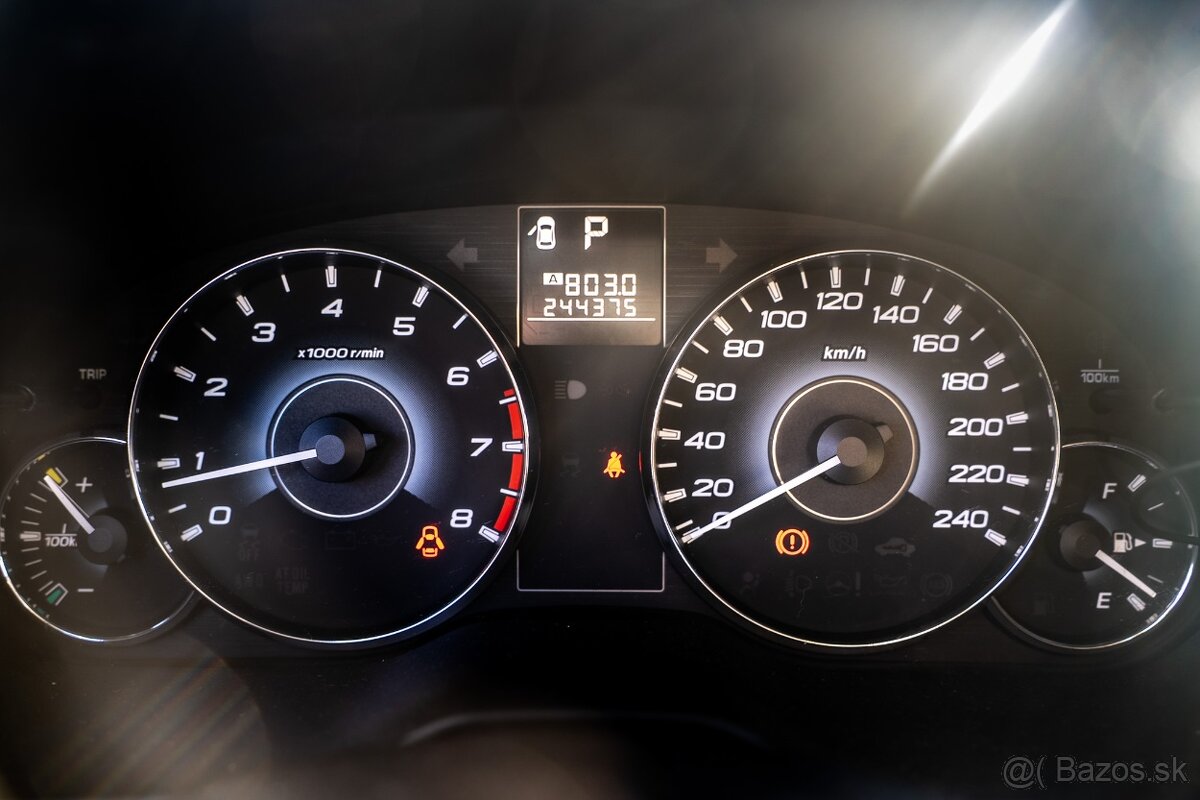 Subaru Outback 2.5 CVT AWD - 6