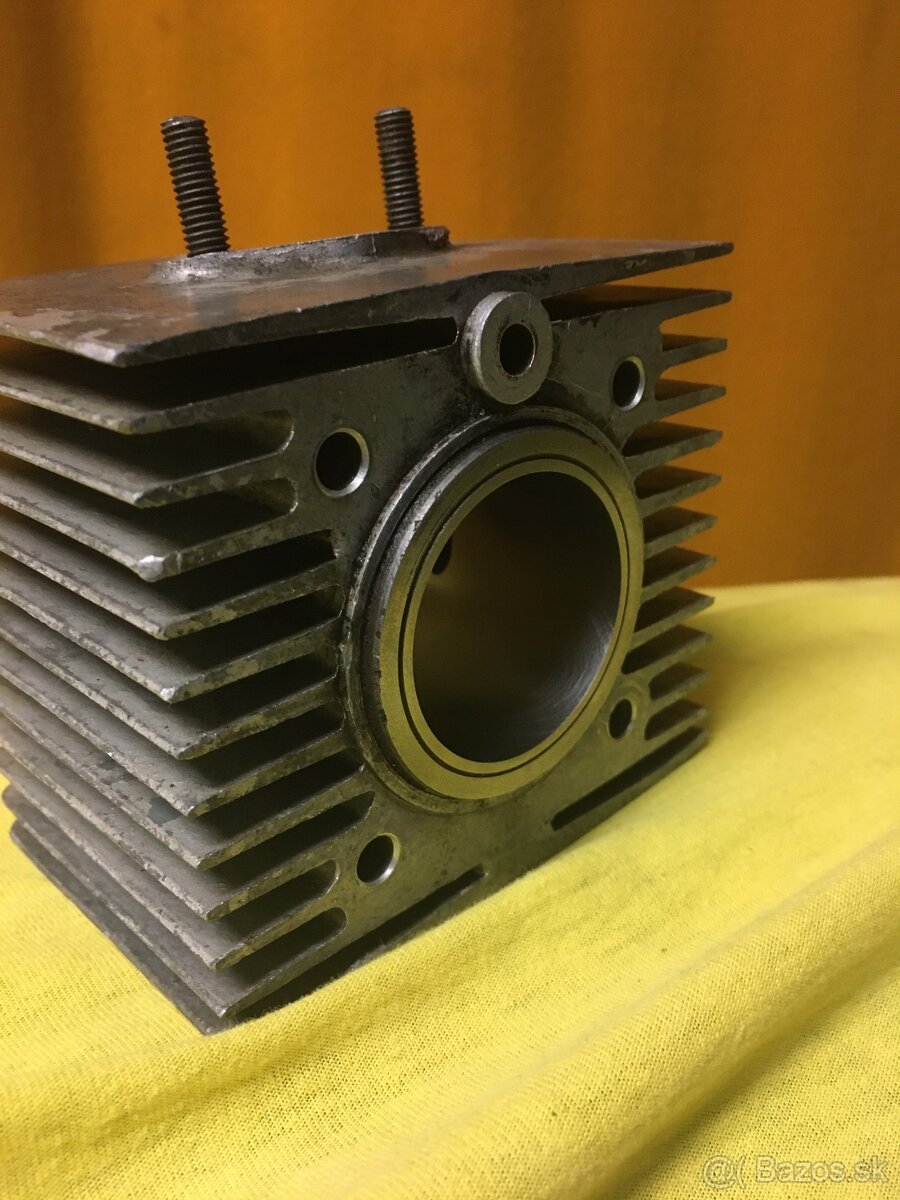 Valec po výbrusu Babetta 207 - 6