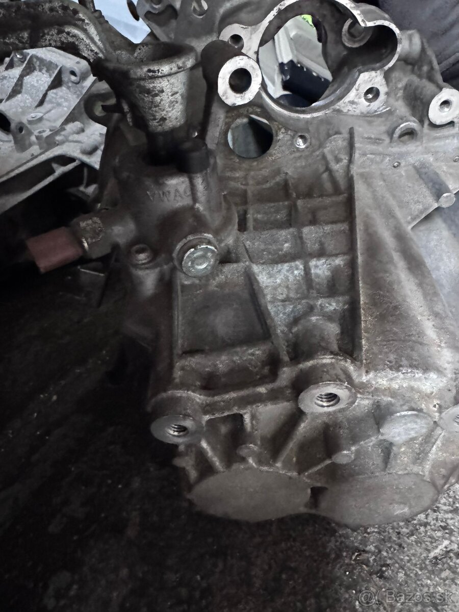 Motor Prevodovka skoda fabia 2016 r 1.0 - 6