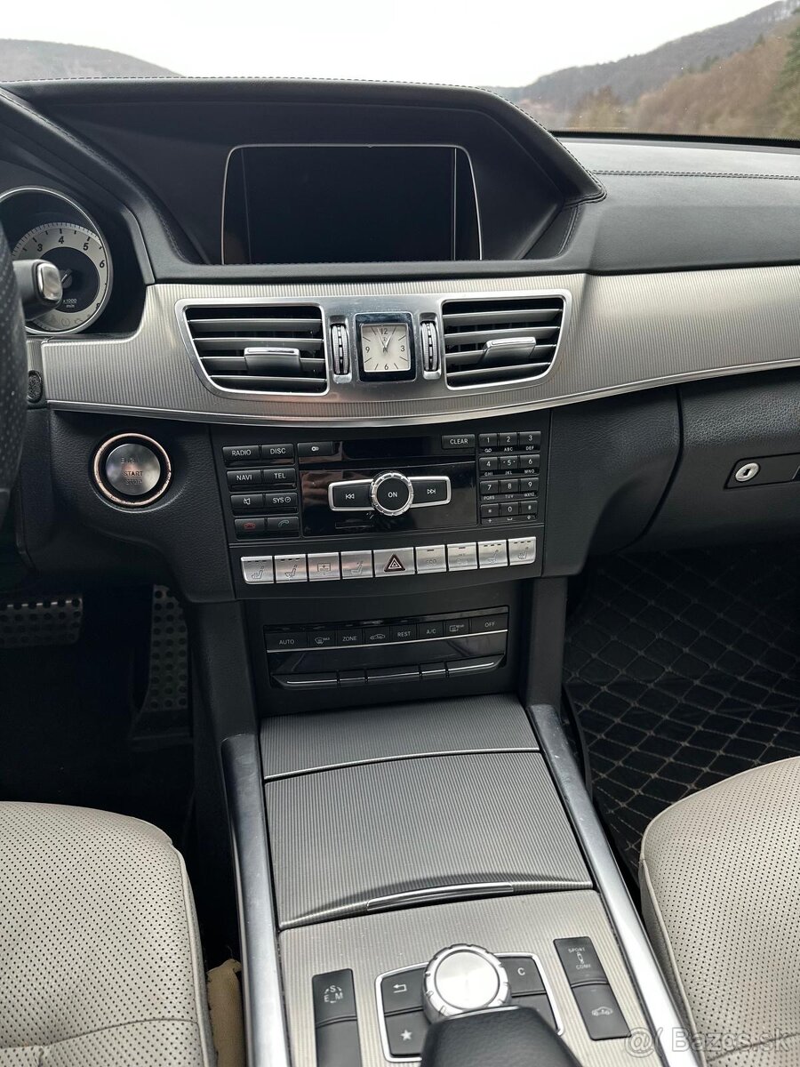 Mercedes Benz E500 W212 - 6