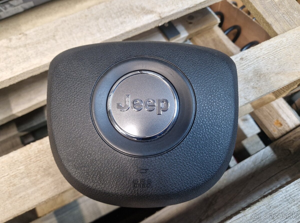 Diely interiéru Jeep Grand Cherokee WK2 2017 Summit - 6