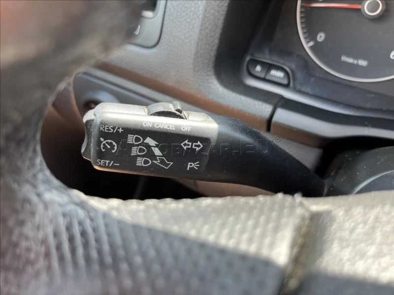 Golf5 1,9TDI 77kw - 6