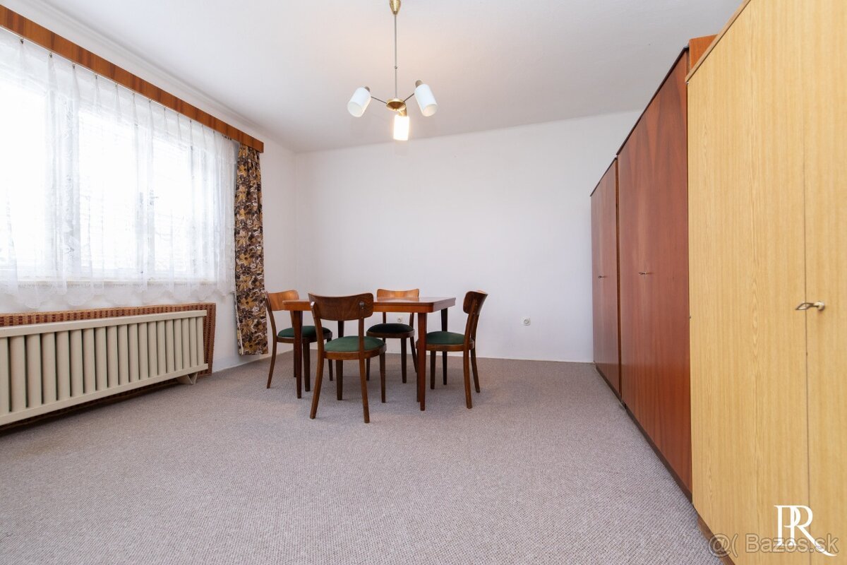 PREDAJ 5 IZBOVÝ RODINNÝ DOM S GARÁŽOU, DOLNÉ TRHOVIŠTE - 6