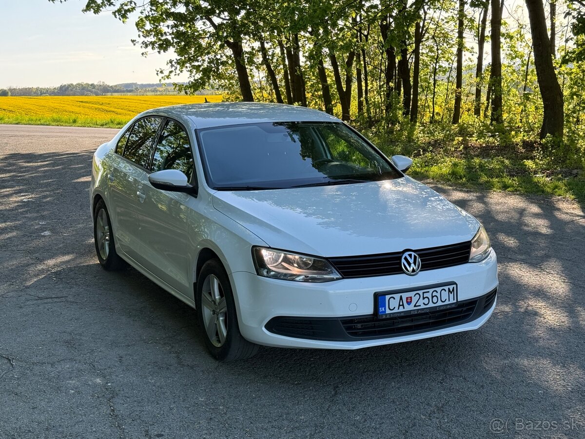 Volkswagen Jetta len 122tis km - 6