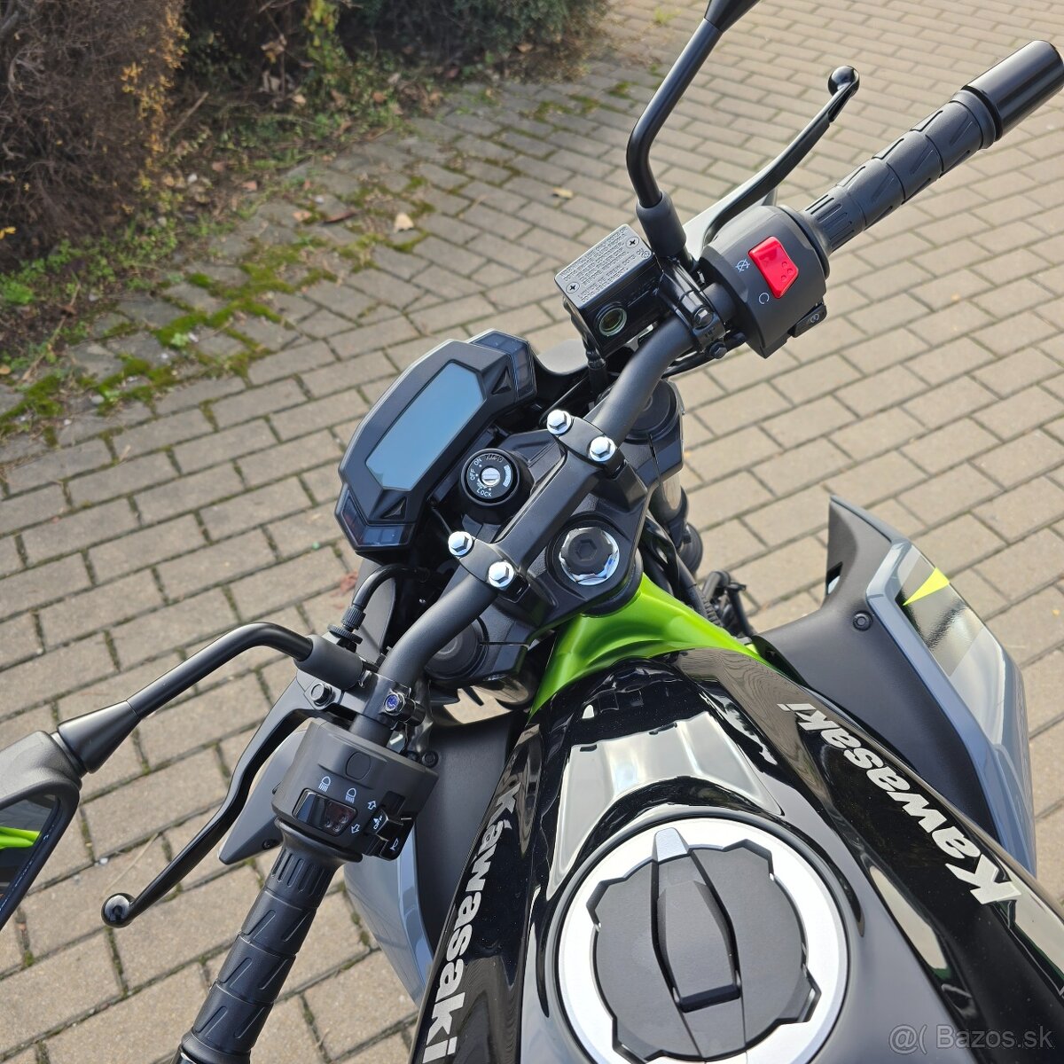 Kawasaki Z125 - 6