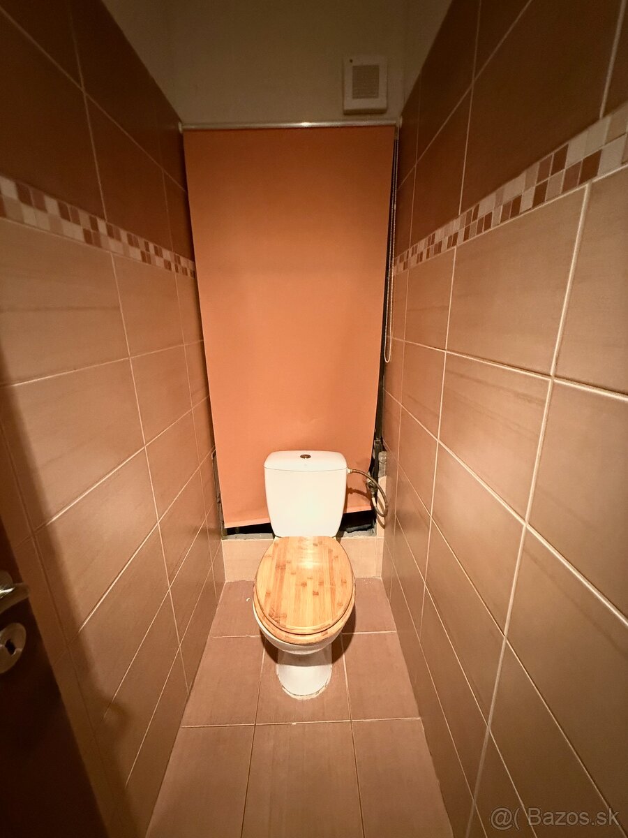 Byt 2+1 s loggiou sídl. Mier, Sp. Nová Ves - 6