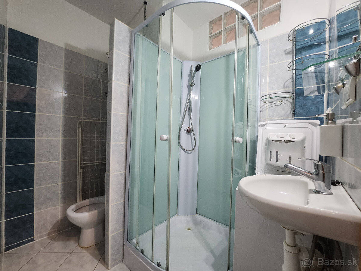 Prenajmem garsonku na Bysterci v Dolnom Kubíne - 6