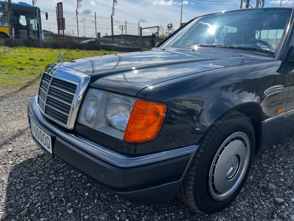 Mercedes-Benz 200 124E - 6