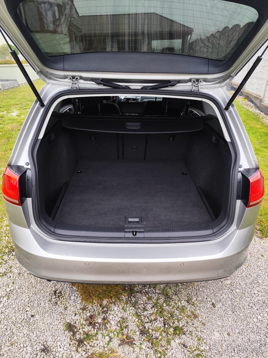 Predám Volkswagen golf7 1.6tdi 81 kw - 6