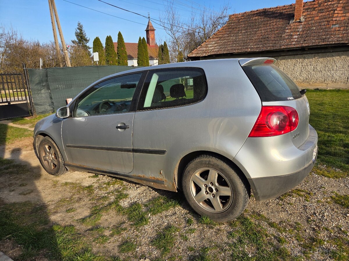 Vw golf 5 1.9. TDI 66kw - 6
