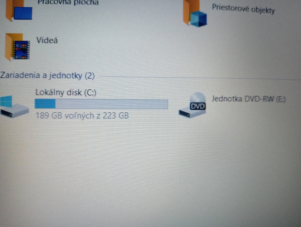 Hp probook 650 g1 , Intel i5 , 8gb ram , 256gb ssd , RS-232 - 6