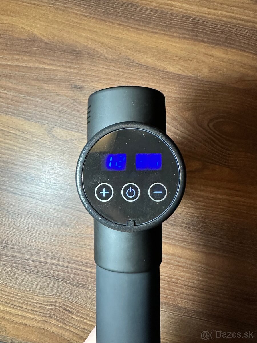 Masážna pištoľ VI Black - 6