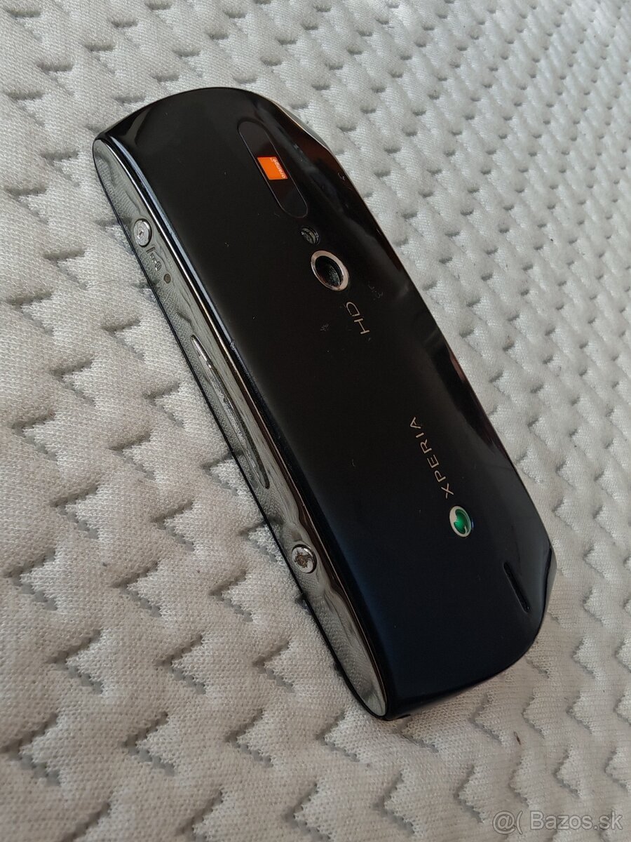 Sony ericsson MT11i Neo V - RETRO - 6