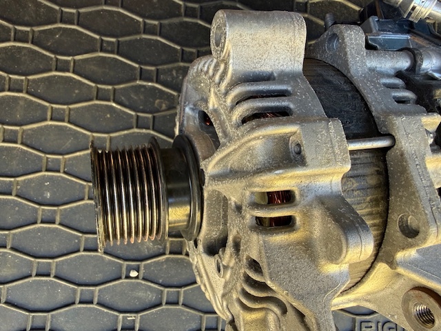 Strtergenerator na BMW G31 2022 - 6