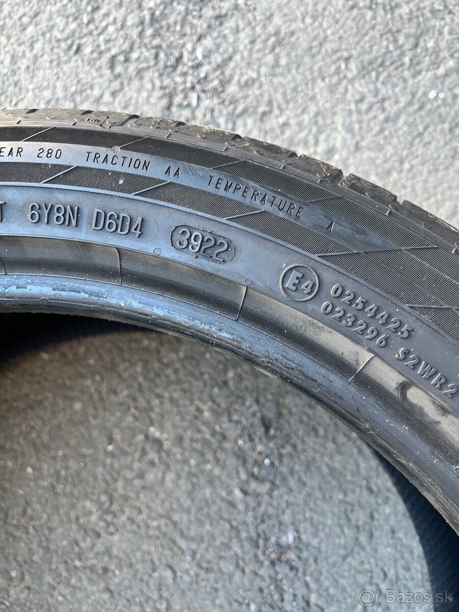 Pneu Continental 245/40 R18 - 6