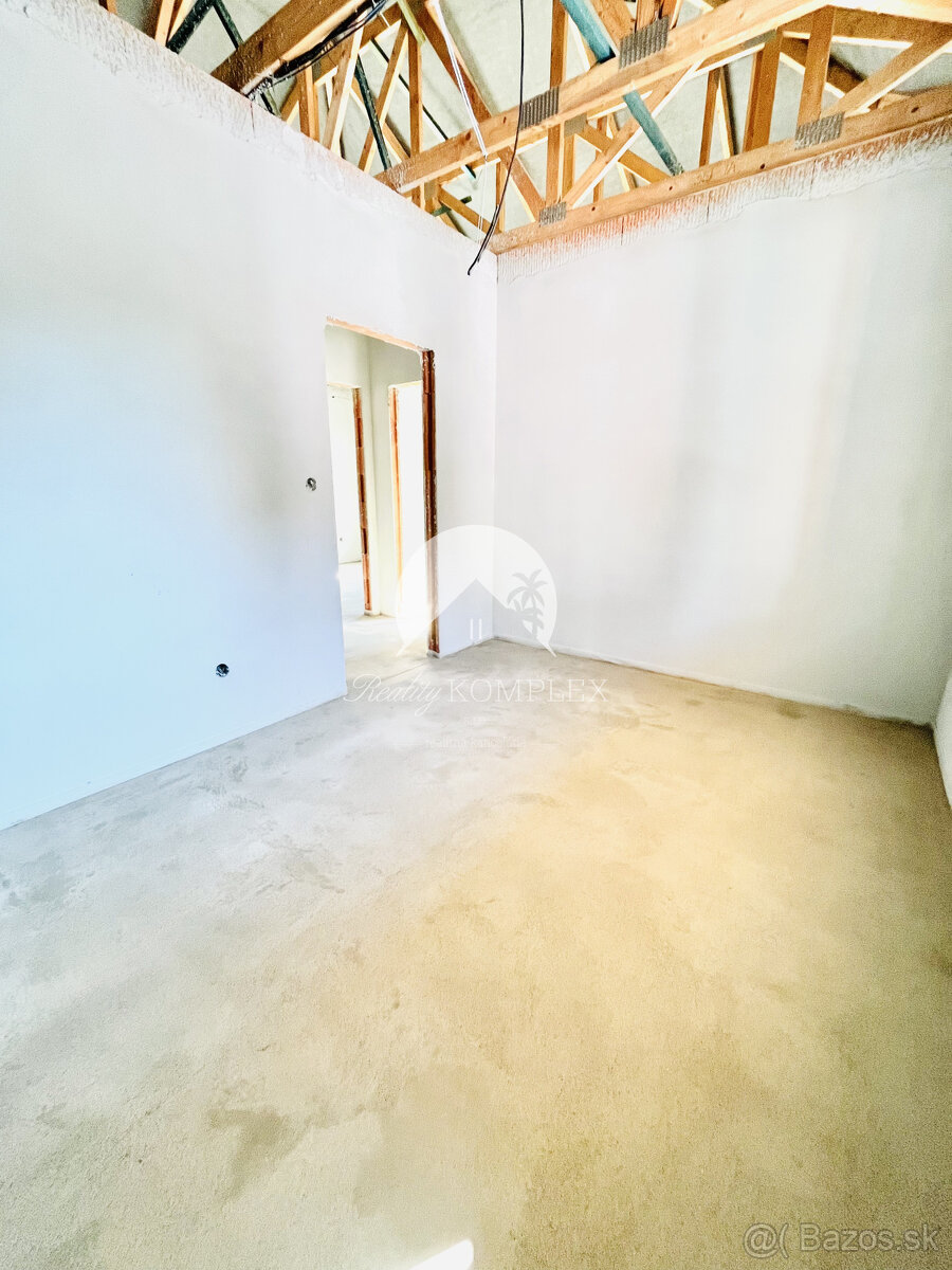 Reality KOMPLEX s.r.o., Vám ponúka na predaj moderný 4-izbov - 6