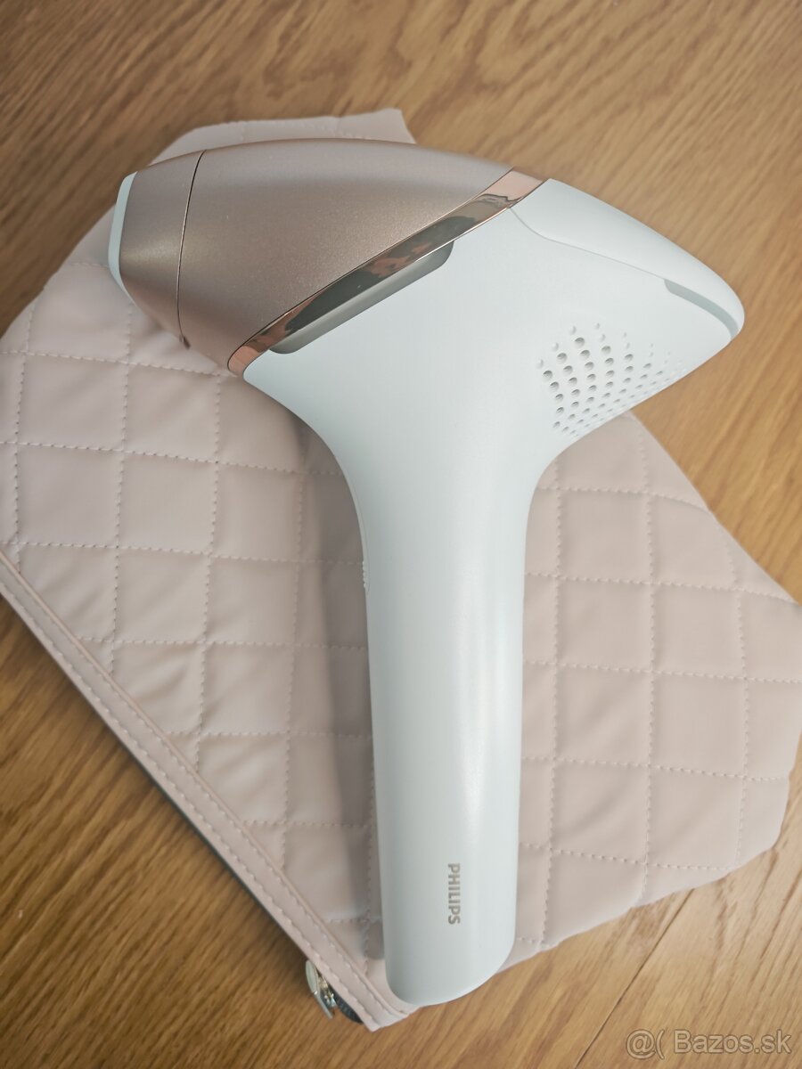 IPL depilátor Philips Lumea IPL 9900 Series SenseIQ BRI973/0 - 6