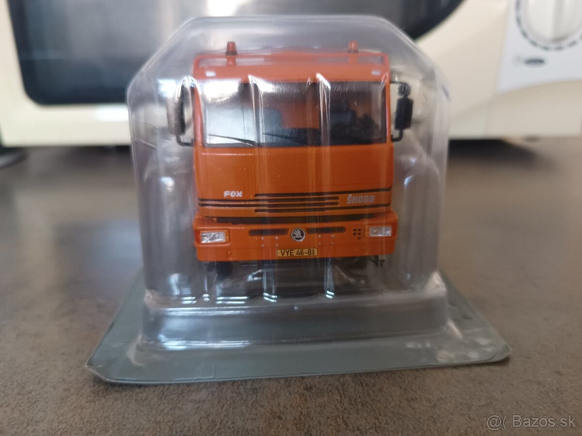 1:43 Škoda 400 Fox - 6