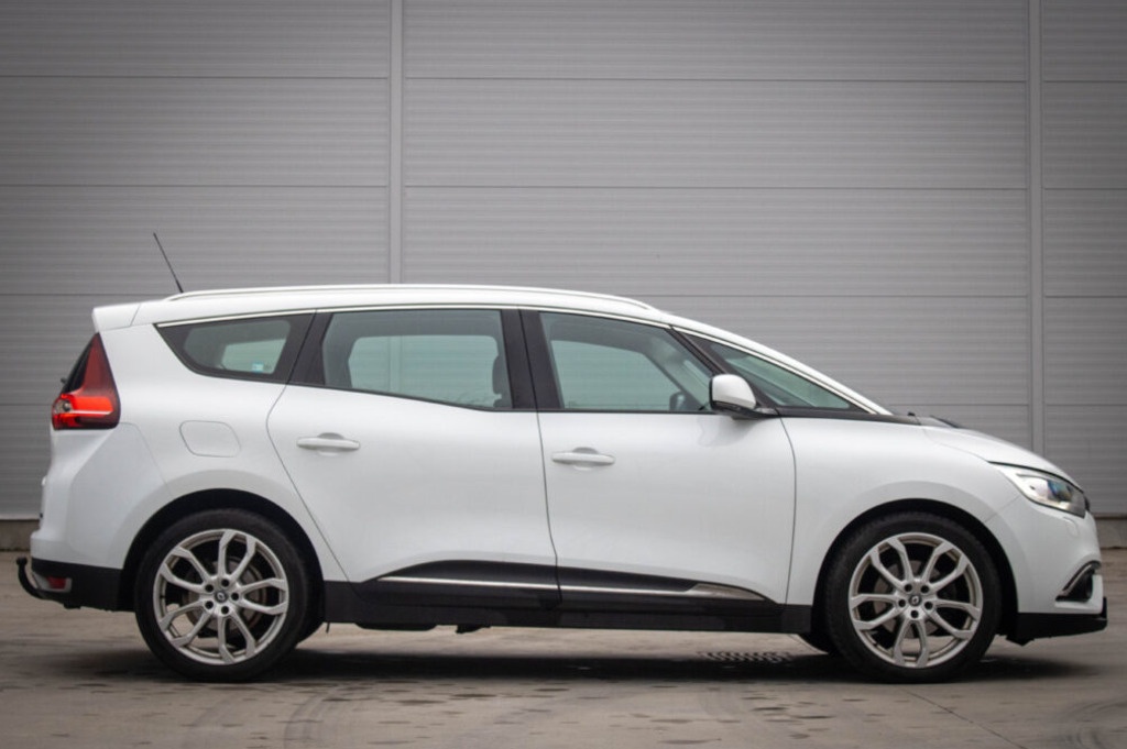 RENAULT SCENIC Energy dCi 110 81kW 2017 - 6