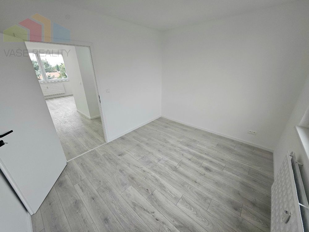 3 izbový byt Bánovce nad Bebravou / CENTRUM- STRED / 56 m2 / - 6