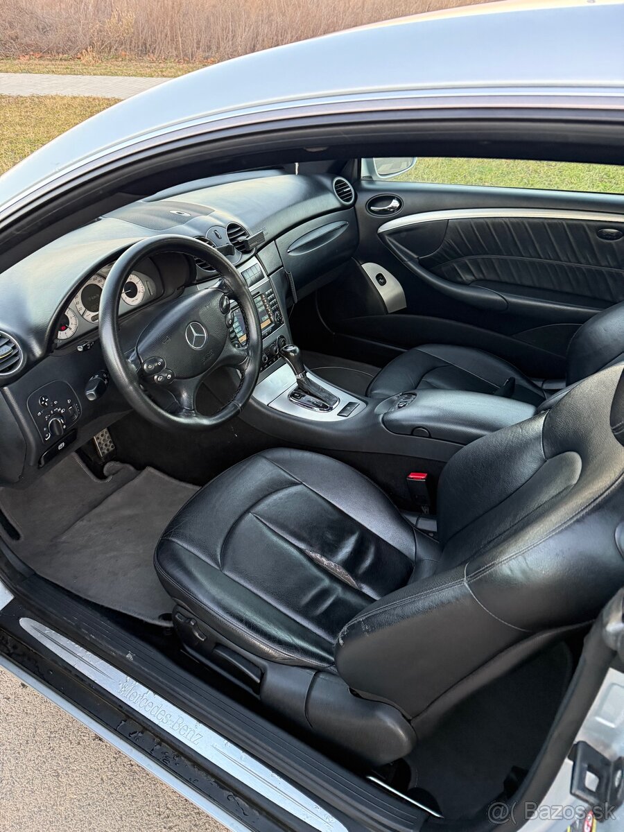 Mercedes- Benz CLK 320 CDI - 6