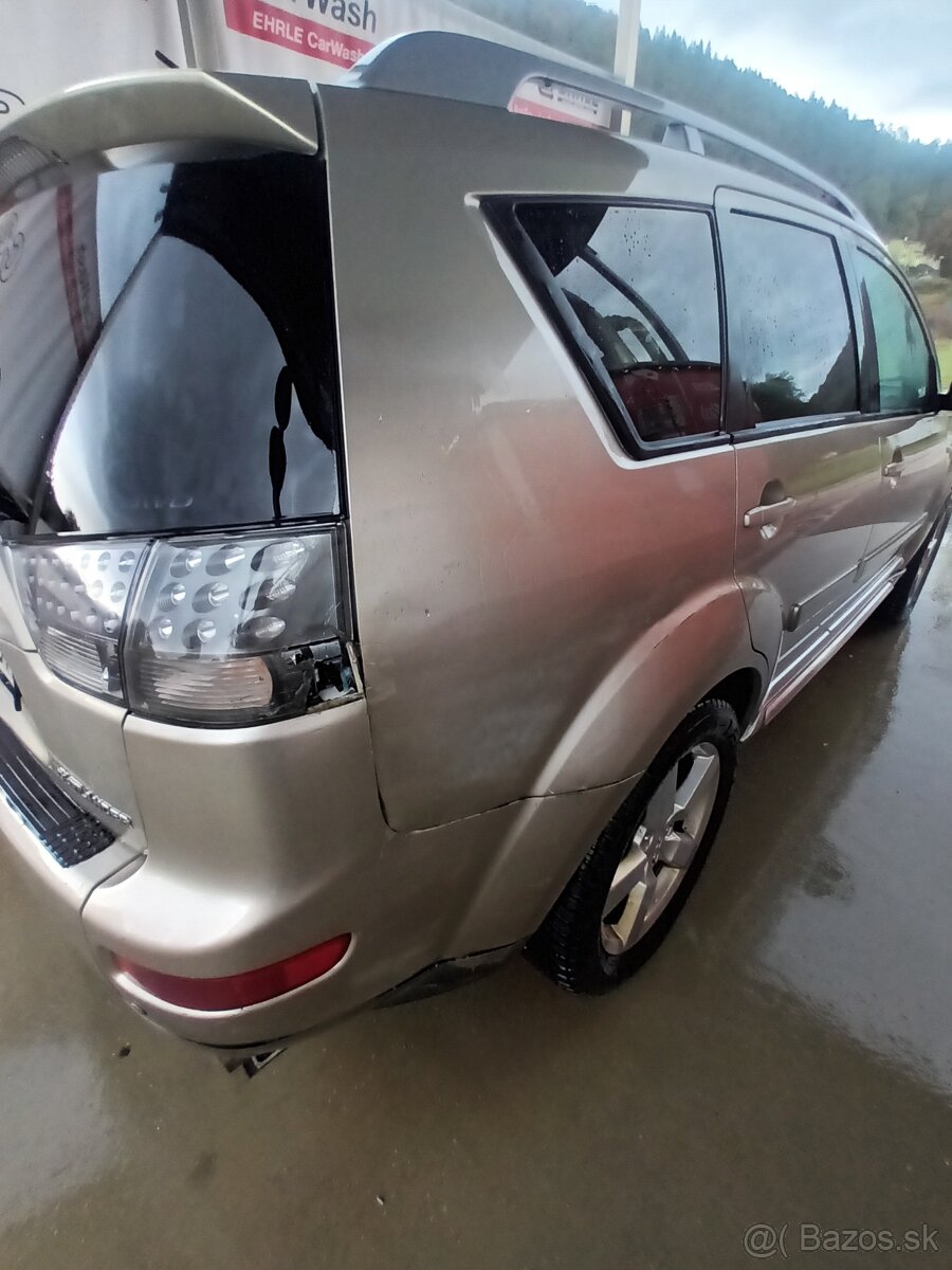 Mitsubishi outlander - 6