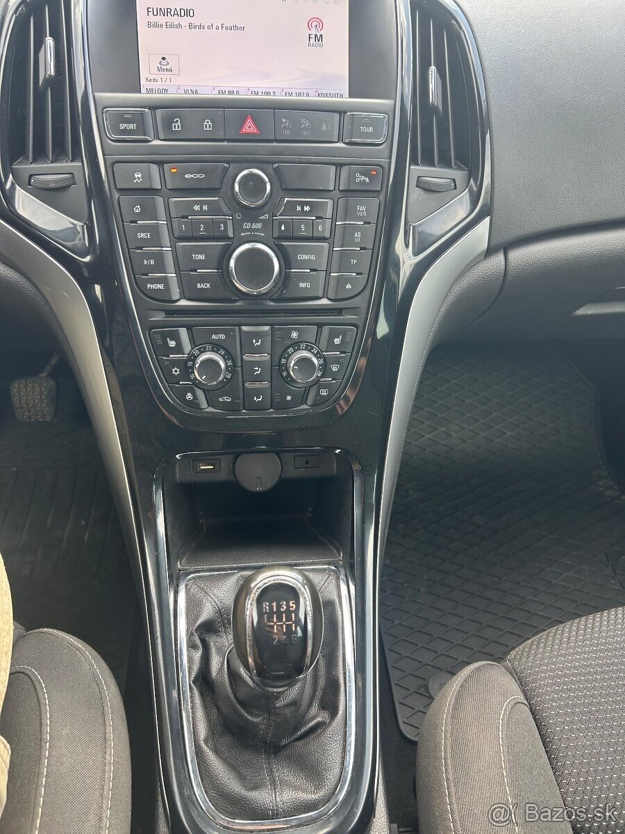 Opel Astra J 2.0 CDTi 121kw - 6