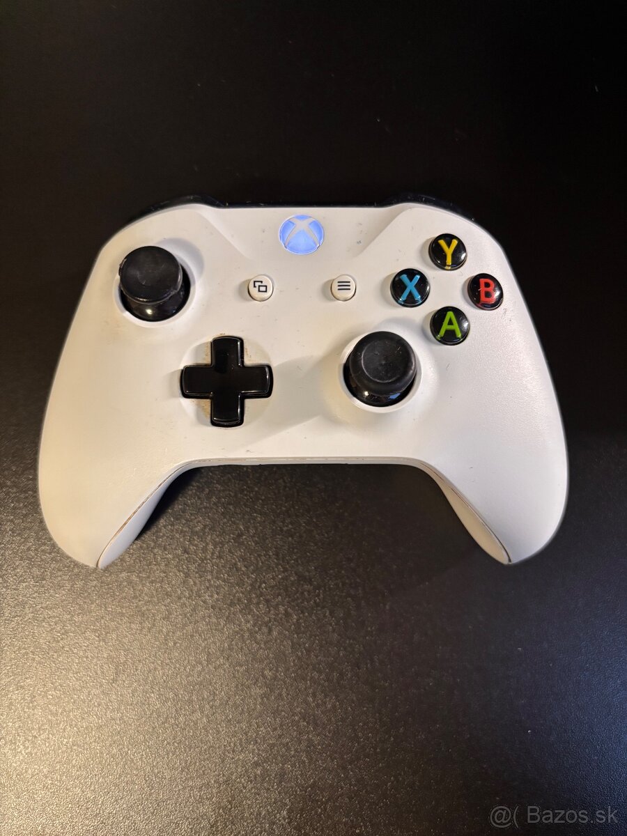 Xbox One 1TB Forza Motorsport Limited Edition - 6