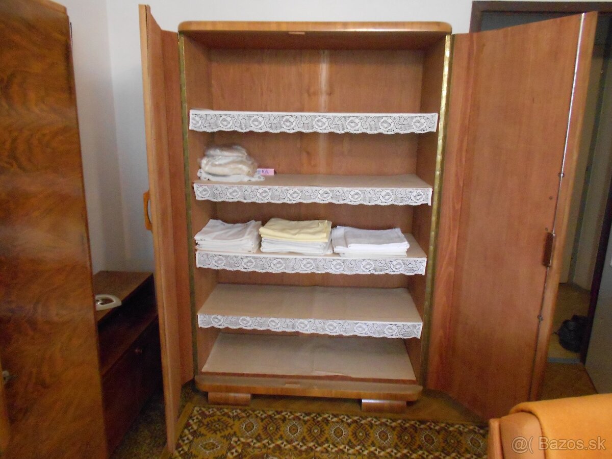 Starozitna skrina - 6