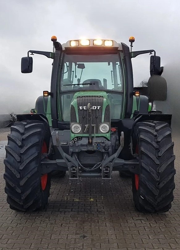 FENDT 714 - 6