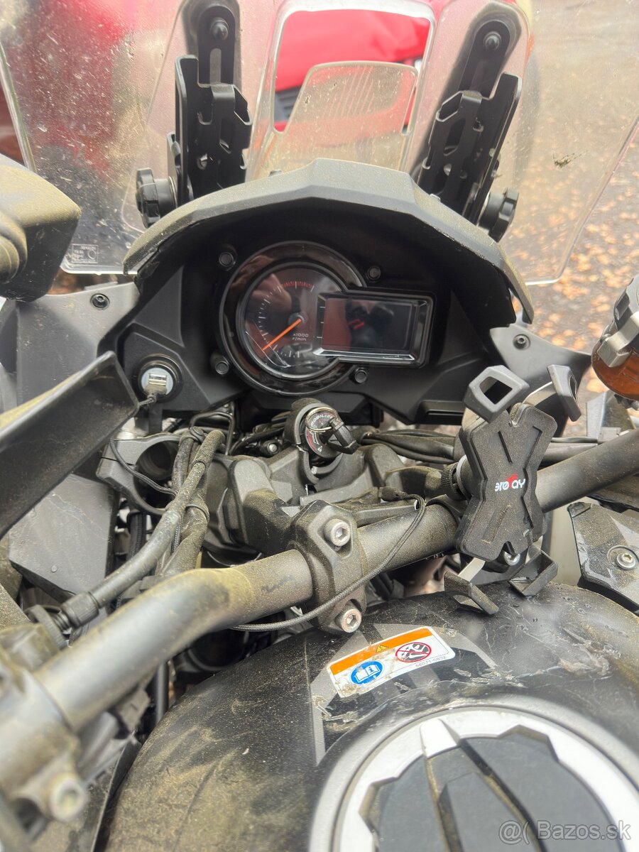 Kawasaki Versys 1000 - 6