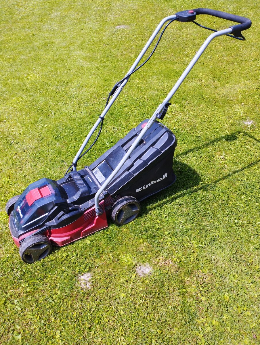 Kosačka Einhell plus baterie a nabíjačky - 6