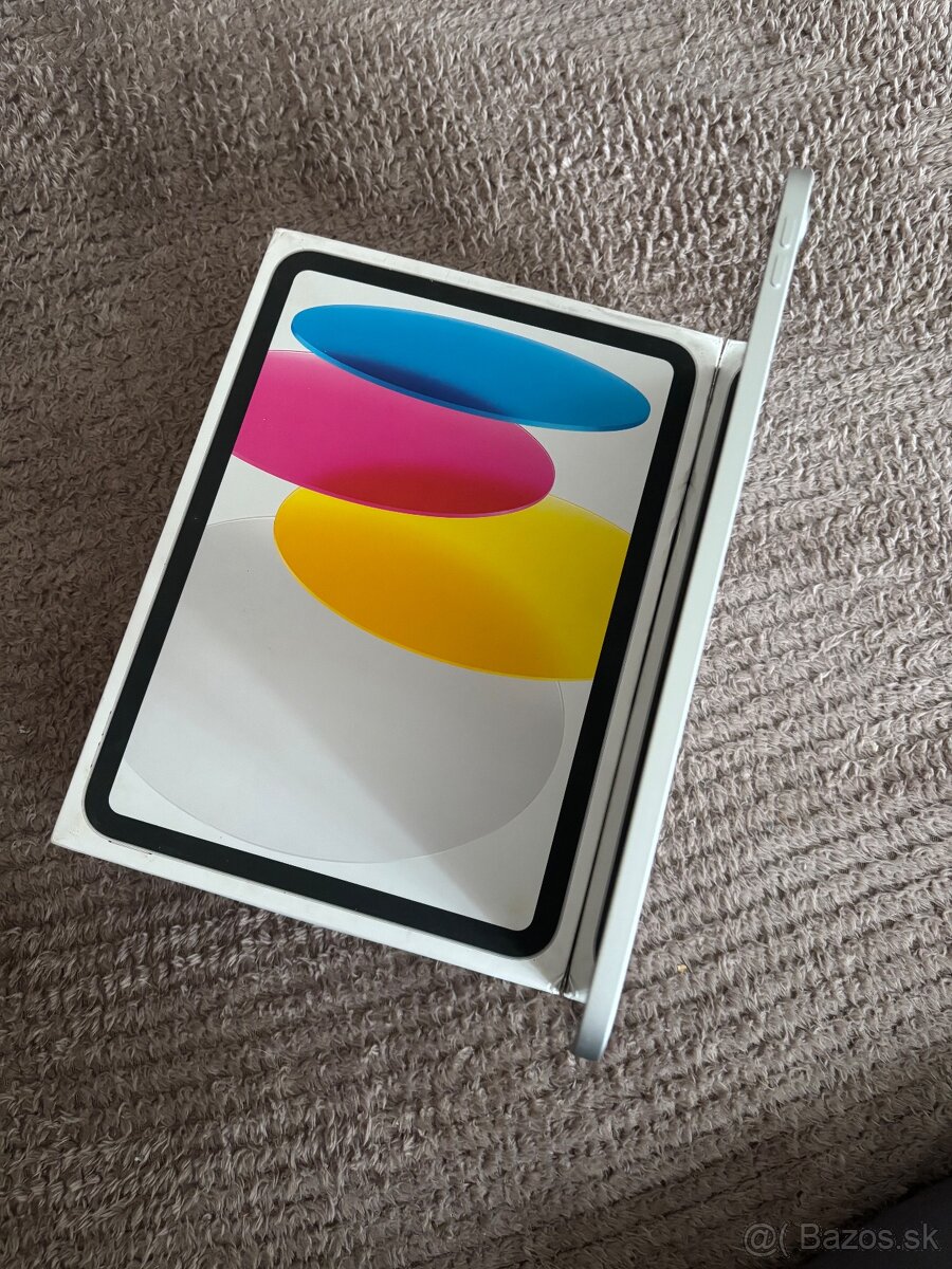 Apple iPad 256GB Wi-Fi Silver. Ako nový - 6
