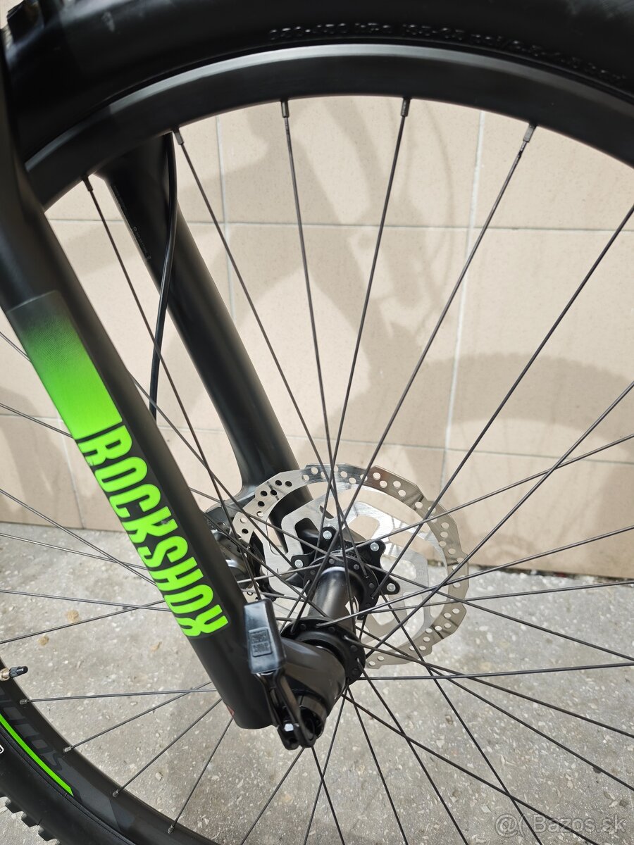 Celoodpruzeny Scott Spark 970 XL - 6