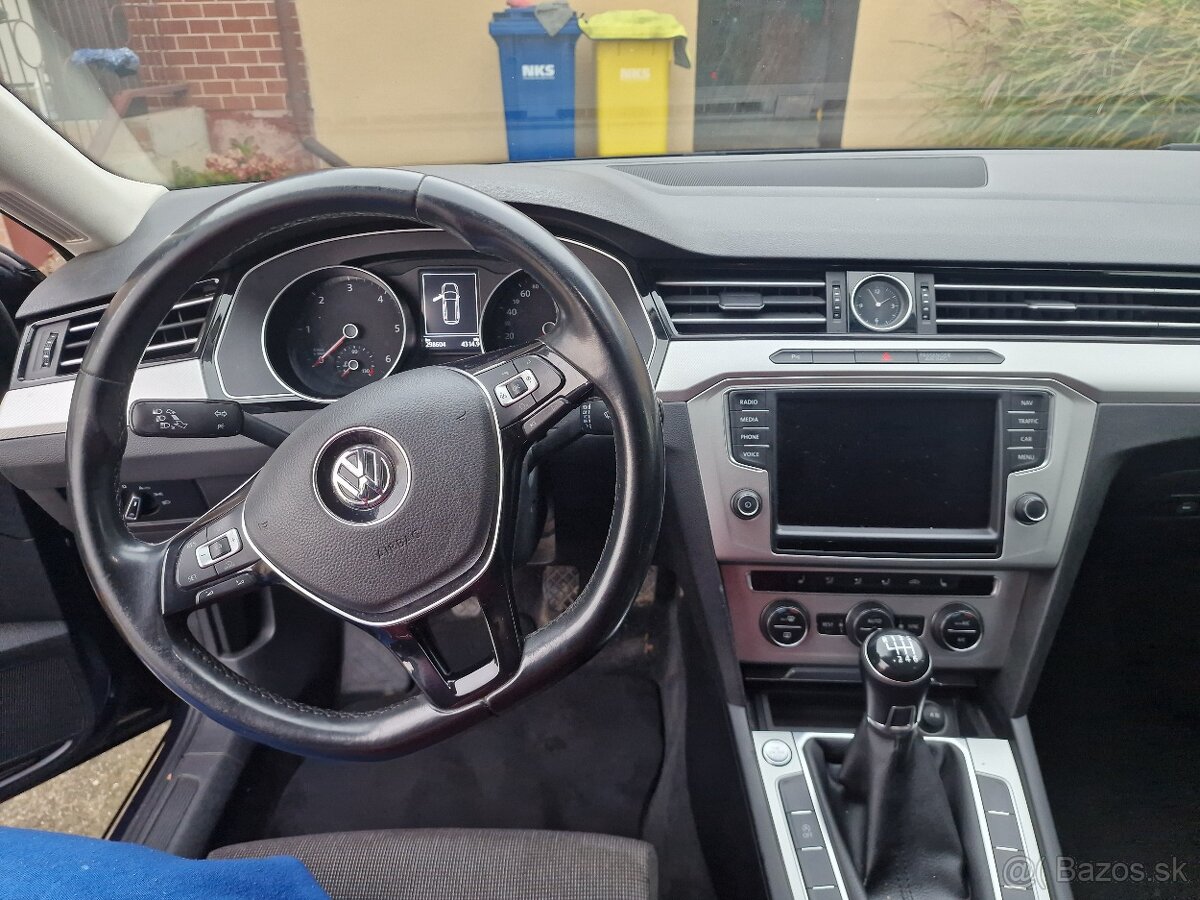 VW Passat B8 combi 2.0 TDi 110kw - 6