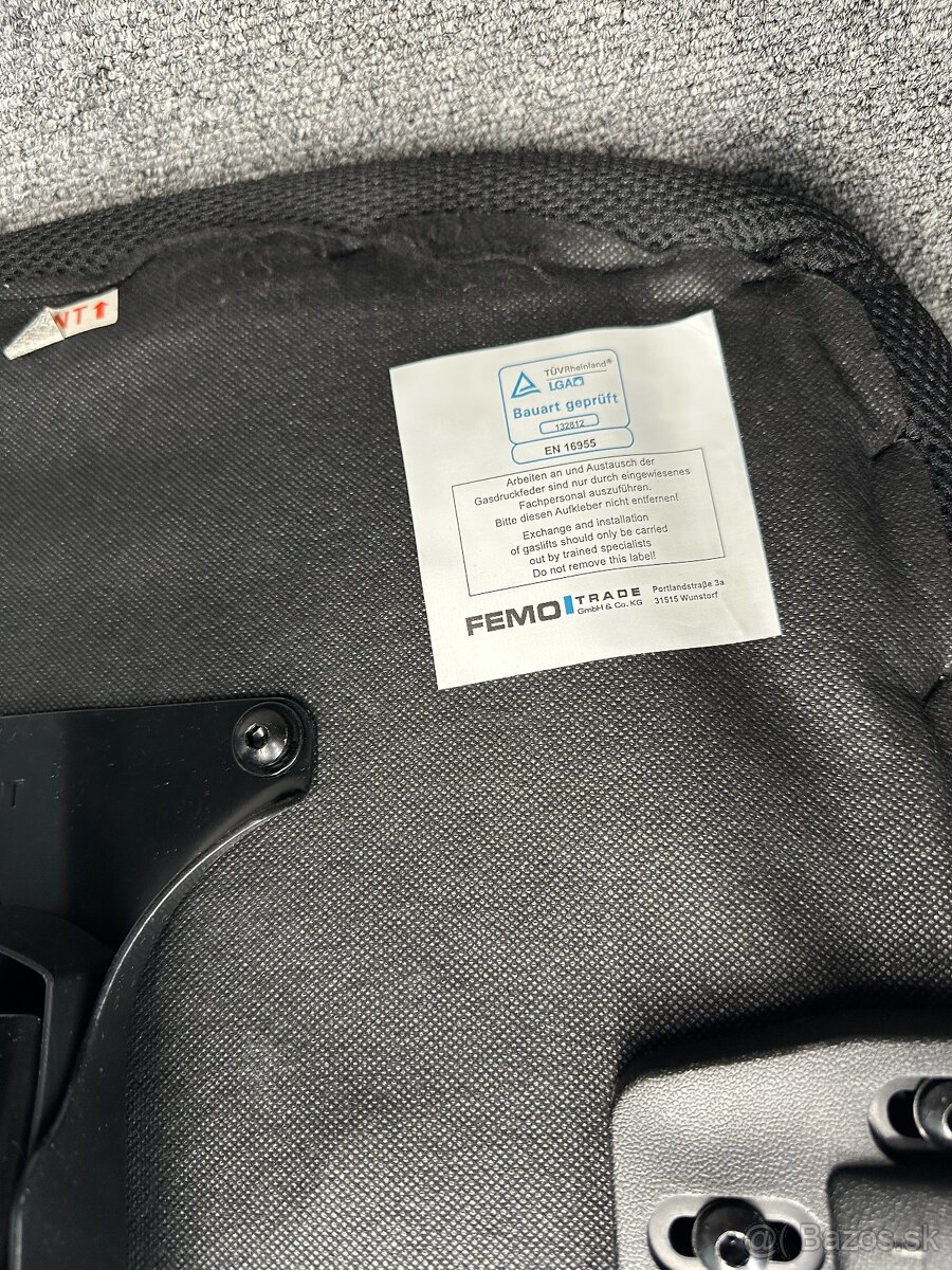 Kancelárska stolička - 6