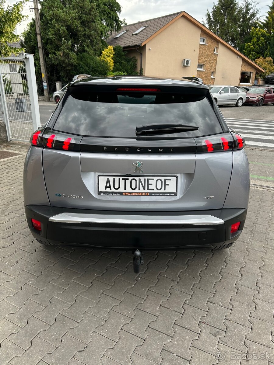 Peugeot 2008 e- GT Pack 136k - 6