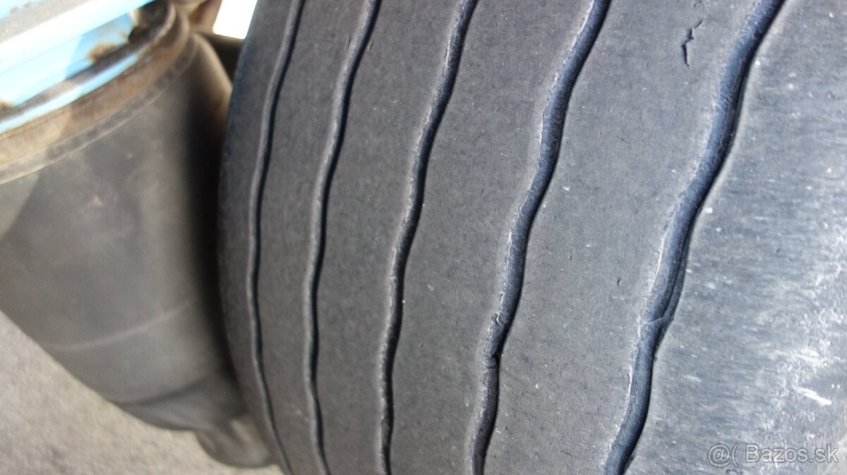 Prodám KÖGEL SN 24 MEGA - bočnicový - 6