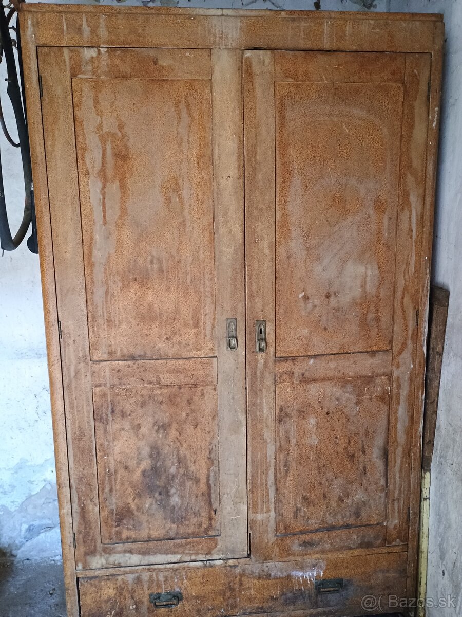 Starožitné skrine - 6