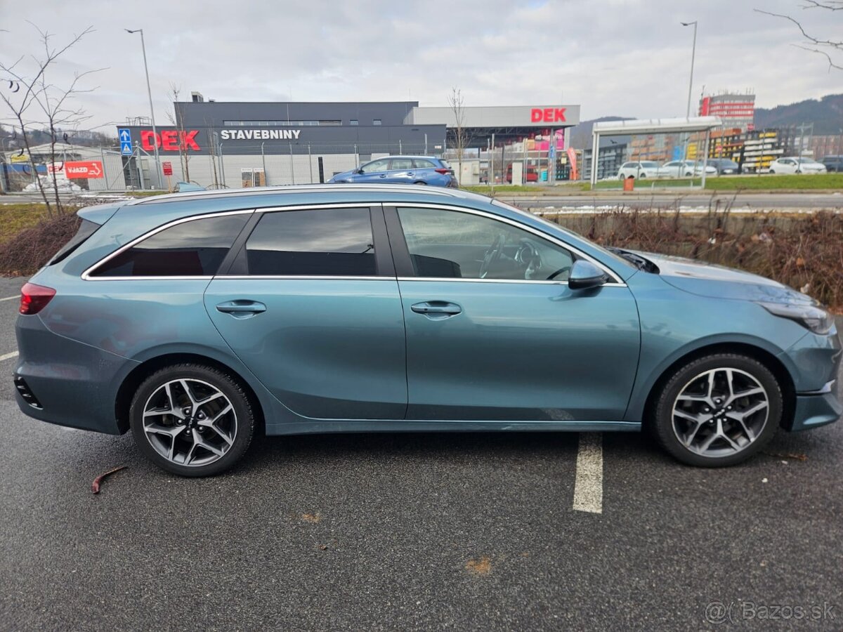 Kia Ceed SW 1.6 CRDi mHEV Gold A/T - 6