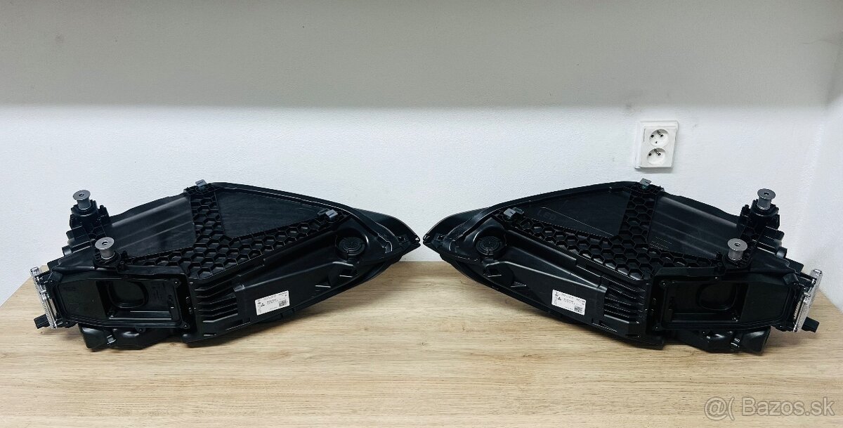 Porsche Cayenne 9Y0 Facelift Full led světlo - 6