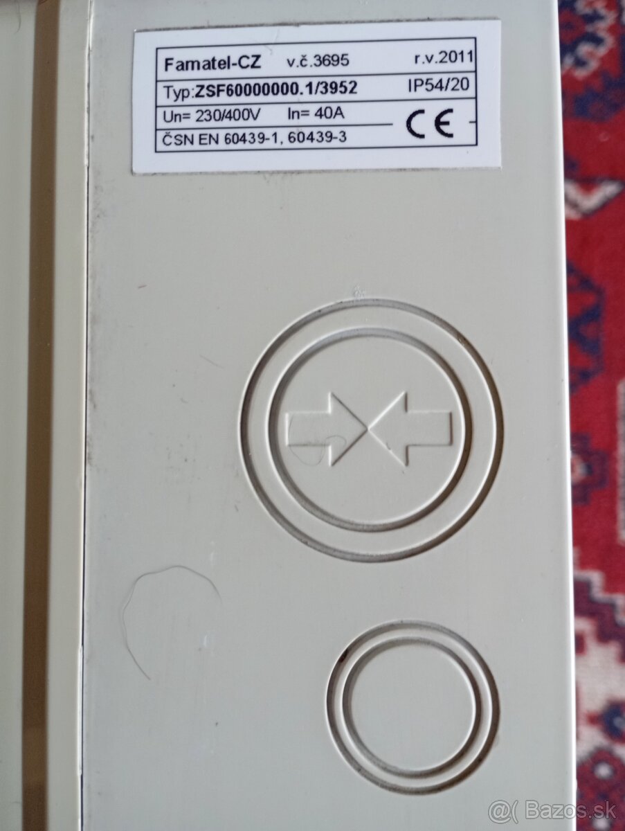 Zásuvková skriňa, Prenosný elektrický rozvádzač Famatel - 6