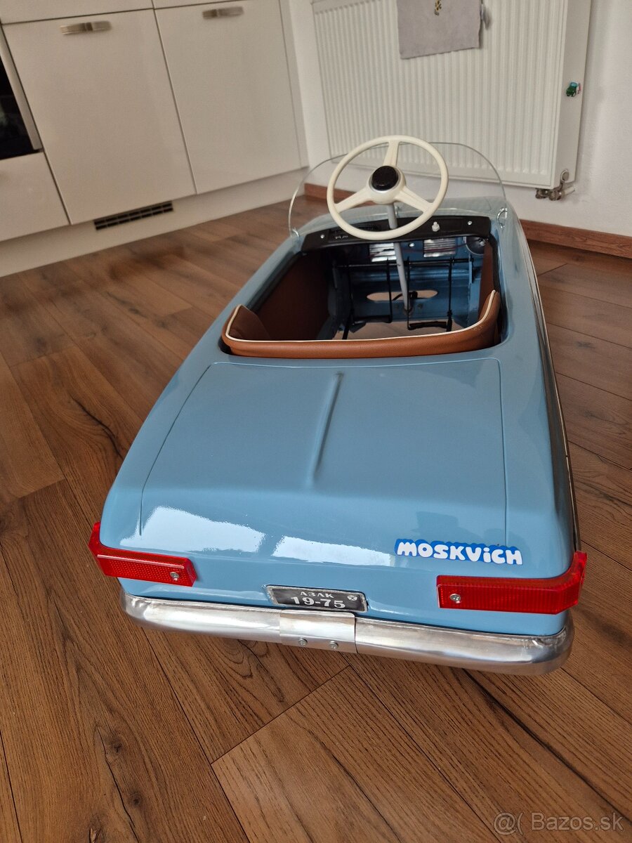 Šlapacie autíčko moskvič - 6