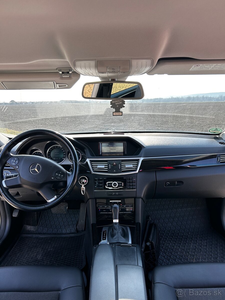 Mercedes Benz E-250 CDI - 6
