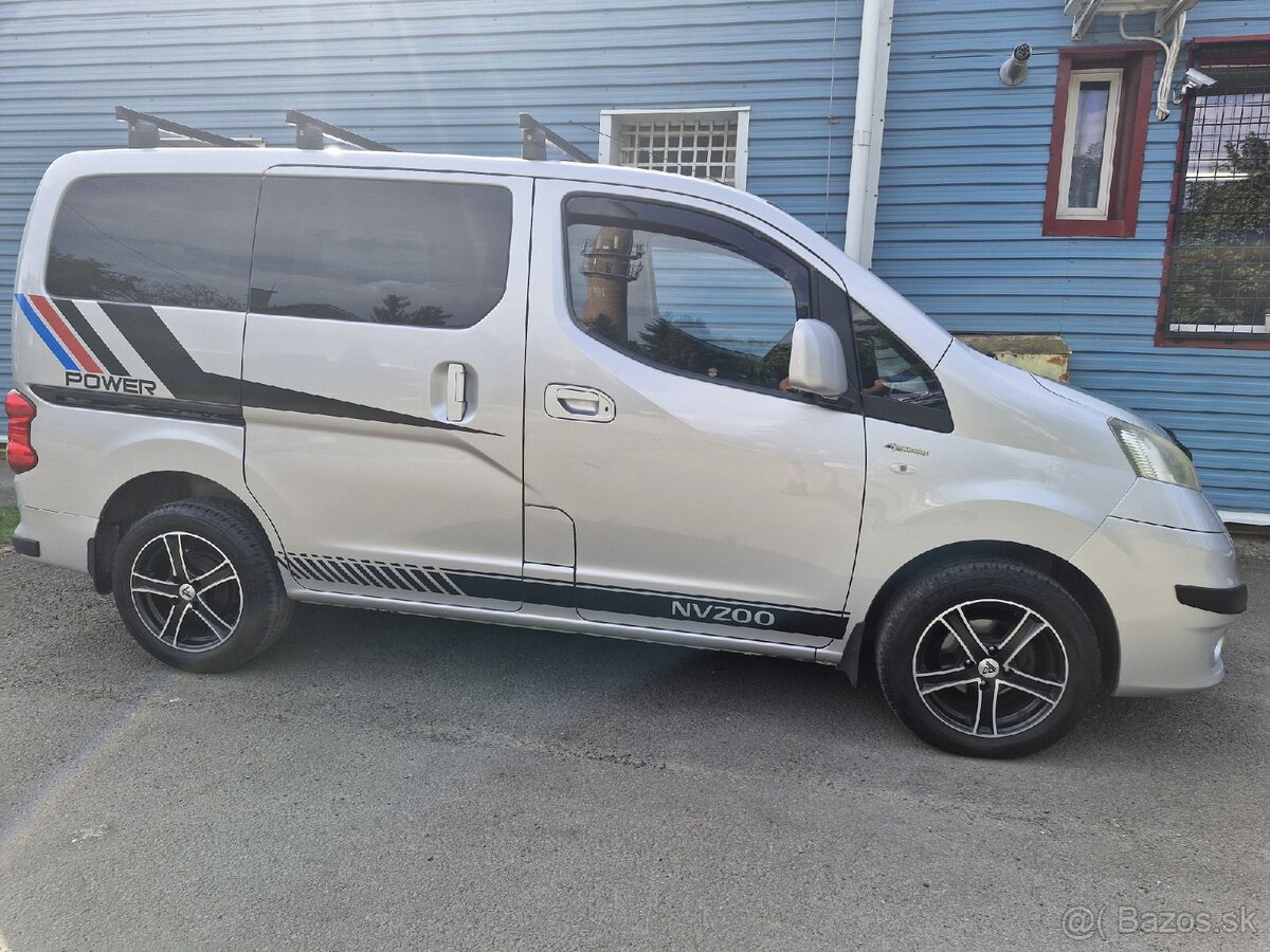 Nissan NV200 1.5 dCi 66kw Evalia 7-Miestne BUS - 6