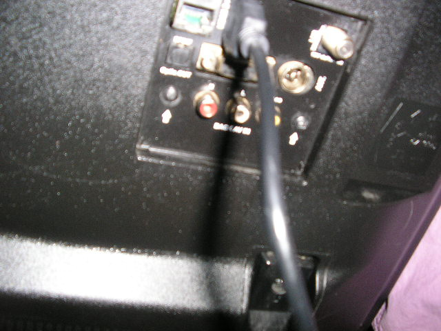 Predam LED televizor - 6